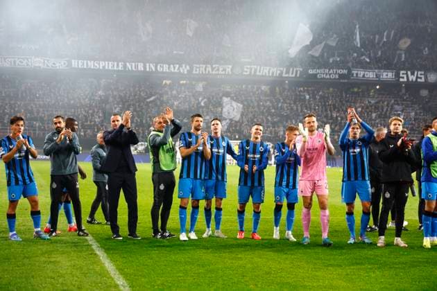 Sturm Graz v Club Brugge - UEFA Champions League KLAGENFURT, AUSTRIA - OCTOBER 02 : players of Club Brugge celebrate the victory during the UEFA Champions League phase matchday 2 match between Sturm Graz and Club Brugge at the Worthersee Stadion on October 2, 2024 in Klagenfurt, Austria, 02 10 2024 Klagenfurt Austria  Copyright: xJanxDexMeuleneirx