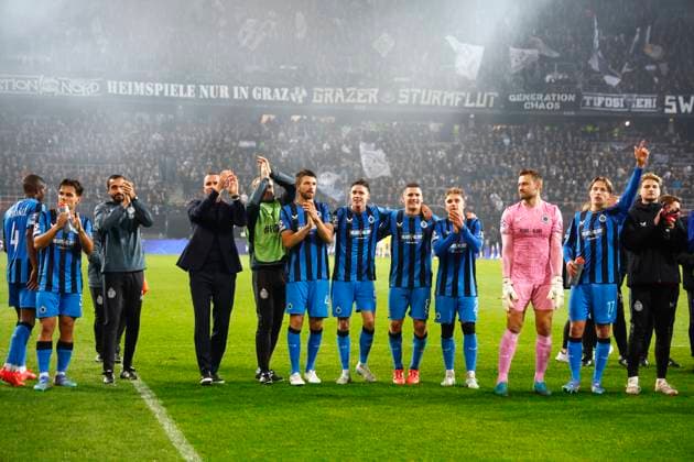 Sturm Graz v Club Brugge - UEFA Champions League KLAGENFURT, AUSTRIA - OCTOBER 02 : players of Club Brugge celebrate the victory during the UEFA Champions League phase matchday 2 match between Sturm Graz and Club Brugge at the Worthersee Stadion on October 2, 2024 in Klagenfurt, Austria, 02 10 2024 Klagenfurt Austria  Copyright: xJanxDexMeuleneirx