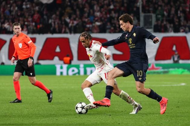 Xavi Simons RB Leipzig,10 vs Kenan Yildiz Juventus Turin,10 Champions League league phase season 2024 2025 RB Leipzig vs Juventus Turin at the Red Bull Arena in Leipzig Action,Football,Germany,Man,Men,02 10 2024