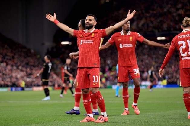Liverpool gegen Bologna UEFA Champions League 2. Oktober 2024 UEFA Champions League Liverpool FC gegen Bologna FC Mohamed Salah von Liverpool feiert das zweite Tor in Anfield Foto Simon Stacpoole Offside Liverpool UK  Copyright: xSimonxStacpoolexOffside
