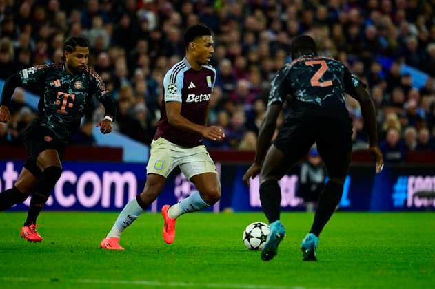 Aston Villa v Bayern Munich , Birmingham, UK - 02 Oct 2024 Ollie Watkins of Aston Villa during the UEFA Champions League game between Aston Villa and Bayern Munich at Villa Park, Birmingham on 02 Oct 2024 Birmingham Villa Park Birmingham GBR Copyright: xGeorgexWass PPAUKx PPA-139903