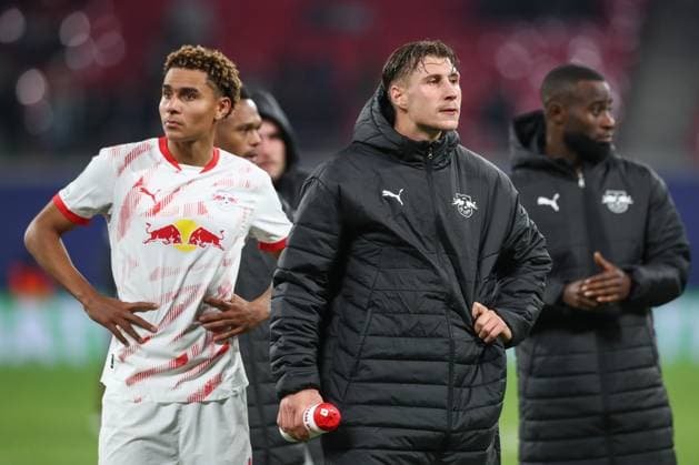 02 10 2024, xtgx, Football, UEFA Champions League, RB Leipzig Junventus Turin emspor, v l Willi Orban Leipzig, 4 disappointed, looks disappointed, disappointed DFL DFB REGULATIONS PROHIBIT ANY USE OF PHOTOGRAPHS as IMAGE SEQUENCES and or QUASI VIDEO Leipzig