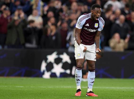 Football - 2024 2025 UEFA Champions League - League Phase - Matchday 2 8 - Aston Villa vs Bayern Munich - Villa Park - Wednesday 2nd October 2024 Jhon Duran of Aston Villa celebrates at full time 