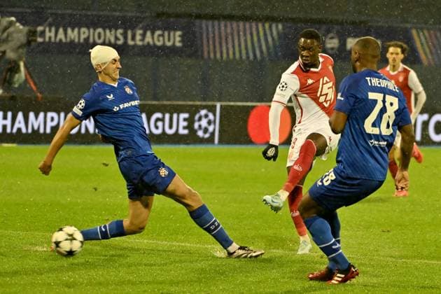 Folarin Balogun of Monaco (C) in action against Raul Torrente of Dinamo Zagreb (L) during the UEFA Champions League, League phase football match between Dinamo Zagreb and Monaco FOOTBALL : Dinamo Zagreb vs AS Monaco - UEFA Ligue des Champions 2024 2025 - 02 10 2024 IgorKupljenik Panoramic 
