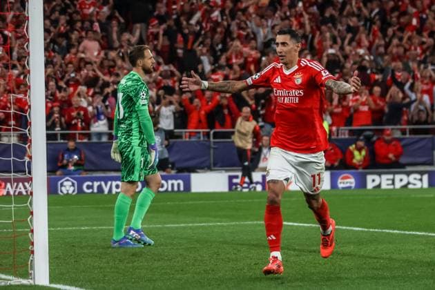 Lisbon, Portugal, October 2nd, 2024: Di Maria (11 SL Benfica) in action celebrating his goal during the UEFA Champions League football match between SL Benfica vs Atletico de Madrid at Estadio da Luz, Lisbon on October 2, 2024 (Joao Bravo SPP) Copyright: xJoaoxBravoxx xSPPx spp-en-JoBr-JBF-0713