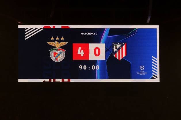 Portugal, Lisbon 2 October 2024 Uefa Champions League phase 2024 25 Matchday 2, S L Benfica Atletico de Madrid v l , Scoreboard 4 0 for Benfica Copyright: JoaquimxFerreira