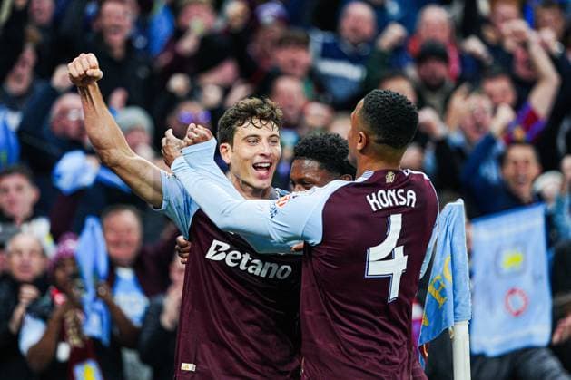 Goal celebration Aston Villa after goal to 1 0 Pau Torres Aston Villa, 14 , after VAR decision, video referee, video evidence BUT CANCELLED ENG, Aston Villa vs FC Bayern Muenchen, Football, UEFA Champions League, Matchday 2, Season 2024 25, 02 10 2024 ENG, Aston Villa vs FC Bayern Muenchen, Football, UEFA Champions League, Matchday 2, Season 2024 25, 02 10 2024 Birmingham Copyright: xEibner-Pressefoto MarcelxvonxFehrnx EP_MFN