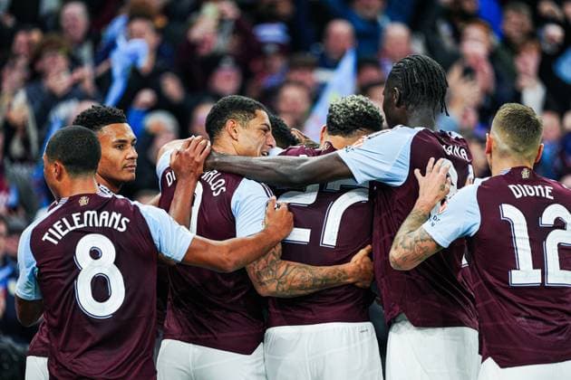 Goal celebration Aston Villa after goal to 1 0 Pau Torres Aston Villa, 14 , after VAR decision, video referee, video evidence BUT CANCELLED ENG, Aston Villa vs FC Bayern Muenchen, Football, UEFA Champions League, Matchday 2, Season 2024 25, 02 10 2024 ENG, Aston Villa vs FC Bayern Muenchen, Football, UEFA Champions League, Matchday 2, Season 2024 25, 02 10 2024 Birmingham Copyright: xEibner-Pressefoto MarcelxvonxFehrnx EP_MFN