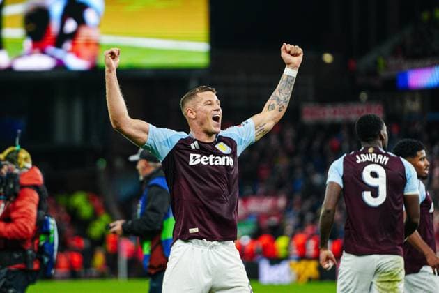 Aston Villa jubilant after win end of match ENG, Aston Villa vs FC Bayern Muenchen, Football, UEFA Champions League, Matchday 2, 2024 25, 02 10 2024 ENG, Aston Villa vs FC Bayern Muenchen, Football, UEFA Champions League, Matchday 2, 2024 25, 02 10 2024 Birmingham Copyright: xEibner-Pressefoto MarcelxvonxFehrnx EP_MFN