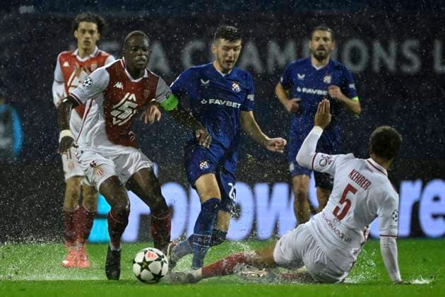 Zagreb, Croatia, 021024. Denis Zakaria and Petar Sucic at the match of the 2nd round of the UEFA Champions League, GNK Dinamo - AS Monaco Fc. Photo: Damir Krajac CROPIX Zagreb Croatia Copyright: xxDamirxKrajacx xCROPIXx dinamo_monaco95-021024