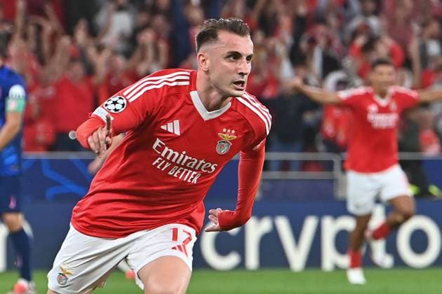 Portugal, Lisbon 2 October 2024 Uefa Champions League phase 2024 25 Matchday 2, S L Benfica Atletico de Madrid v l , Kerem Aktürkoglu S L Benfica Torjubel, Goal celebration, celebrate the goal Copyright: JoaquimxFerreira