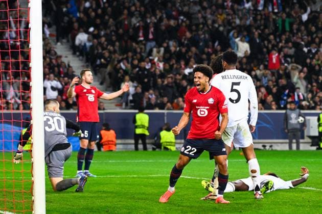 Tiago SANTOS ( 22 - Lille ) celebrates during the UEFA Champions League match between Lille OSC and Real Madrid CF at Stade Pierre Mauroy on October 02, 2024 in Lille, France. ( Photo by federico pestellini panoramic ) - FOOTBALL : Lille vs Real Madrid - Ligue des Champions - 02 10 2024 FedericoPestellini Panoramic 
