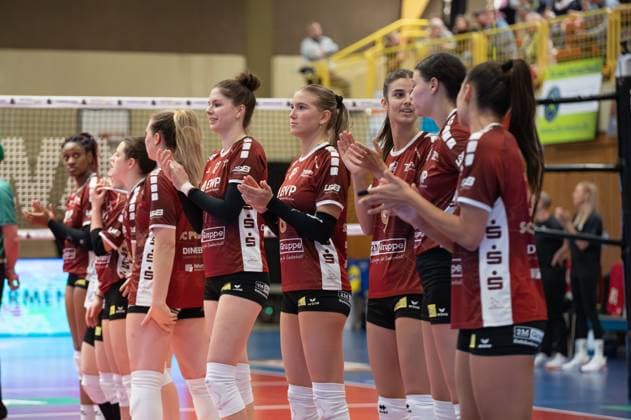 Aachen, Germany, October 02, 2024: Plazers of SC Potsdam during the 1. Bundesliga Frauen game between Ladies in Black Aachen and SC Potsdam at the Hexenkessel in Aachen, Germany (Martin Pitsch SPP) Copyright: xMartinxPitschx xSPPx spp-en-MaPiSp-20241002_DSC7918-Enhanced-NR_NIKON Z 6_20241002-LIBvSCP