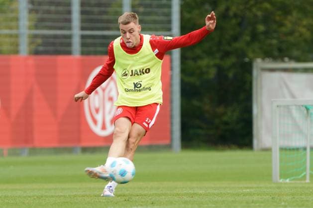 GABRIEL VIDOVIC TRAINING 1 FSV MAINZ 05 MAINZ