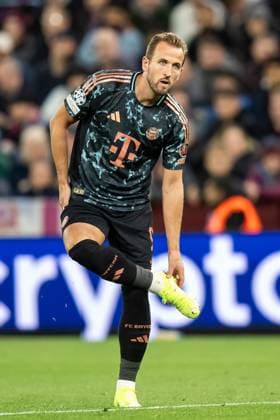 Aston Villa v Bayern Munich Champions League 02 10 2024. Bayern Munich forward Harry Kane (9) during the Champions League match between Aston Villa and Bayern Munich at Villa Park, Birmingham, England on 2 October 2024. Birmingham Villa Park West Midlands England Editorial use only , Copyright: xManjitxNarotrax PSI-20544-0067