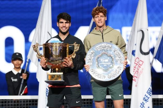 BEIJING, CHINA - OCTOBER 02: Champion Carlos Alcaraz (L) of Spain and runner-up Jannik Sinner of Italy celebrate after the Men s Singles Final match on day ten of 2024 China Open at National Tennis Center on October 2, 2024 in Beijing, China.  Copyright: xChinaxNewsxServicex 111521646169