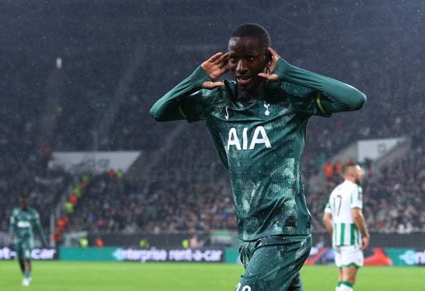 Pape Sarr of Tottenham Hotspur celebrates scoring the opening goal Ferencvaros v Tottenham Hotspur, UEFA Europa League, Group Stage, Football, Groupama Arena, Budapest, Hungary, 03 Oct 2024 EDITORIAL USE ONLY No use with unauthorised audio, video, data, fixture lists, club league logos or live services. Online in-match use limited to 120 images, no video emulation. No use in betting, games or single club league player publications.  Copyright: xMichaelxZemanek Shutterstockx 14750796v