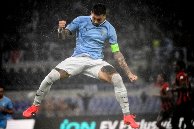 Sport Bilder des Tages Mattia Zaccagni of SS Lazio celebrates after scoring the goal of 4-1 during the Europa League football match between SS Lazio and OGC Nice at Olimpico stadium in Rome (Italy), October 3, 2024. AndreaxStaccioli