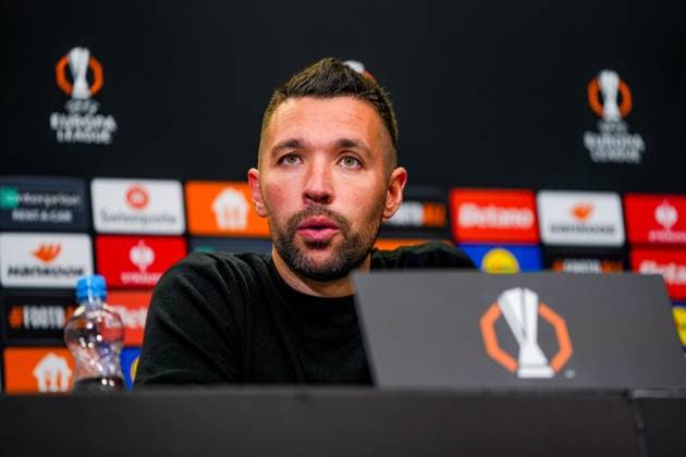 PRAGUE, 03-10-2024 , Eden Arena, football, UEFA Europa League, season 2024 2025, Match between Slavia Praag and Ajax , Ajax trainer coach Francesco Farioli during press conference, PK, Pressekonferenz after the match Slavia Praag - Ajax  x26383242x Copyright: