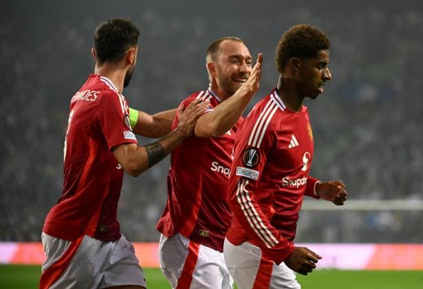 Marcus Rashford of Manchester United, ManU celebrates scoring to make it 0-1 Porto v Manchester United, UEFA Europa League, Group Stage, Football, Estadio do Dragao, Porto, Portugal, 03 Oct 2024 EDITORIAL USE ONLY No use with unauthorised audio, video, data, fixture lists, club league logos or live services. Online in-match use limited to 120 images, no video emulation. No use in betting, games or single club league player publications. Copyright: xZedxJameson Shutterstockx 14750815bo