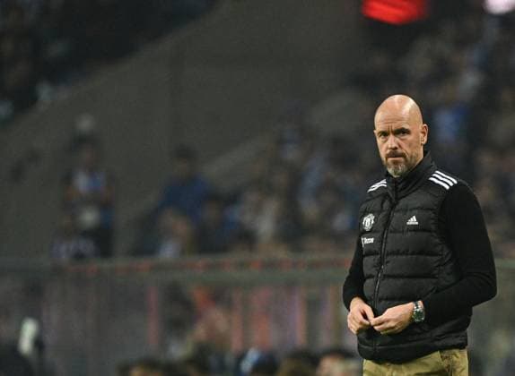 Manchester United, ManU manager Erik ten Hag Porto v Manchester United, UEFA Europa League, Group Stage, Football, Estadio do Dragao, Porto, Portugal, 03 Oct 2024 EDITORIAL USE ONLY No use with unauthorised audio, video, data, fixture lists, club league logos or live services. Online in-match use limited to 120 images, no video emulation. No use in betting, games or single club league player publications. Copyright: xZedxJameson Shutterstockx 14750815bz