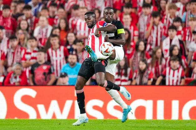 2024-10-03 Athletic Club v AZ - UEFA Europa League 2024 25 League Phase MD2 BILBAO, SPAIN - OCTOBER 3: Inaki Williams of Athletic Club battles for possession with Bruno Martins Indi of AZ Alkmaar during the UEFA Europa League 2024 25 League Phase MD2 match between Athletic Club and AZ at Estadio de San MamÃ s on October 3, 2024 in Bilbao, Spain. Bilbao Estadio de San MamÃ s Spain Content not available for redistribution in The Netherlands directly or indirectly through any third parties. Copyright: xEdxvanxdexPolx