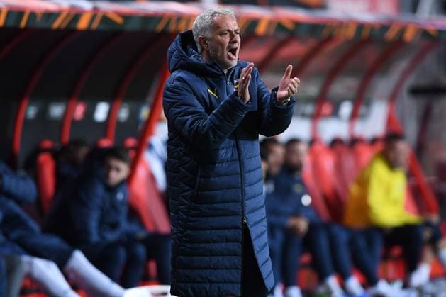 Soccer UEFA Europa League Matchday 2 FC Twente Fenerbahce SK on 03 10 2024 at Stadion De Grolsch Veste in Enschede Jose Mourinho Coach Head Coach Istanbul xRx