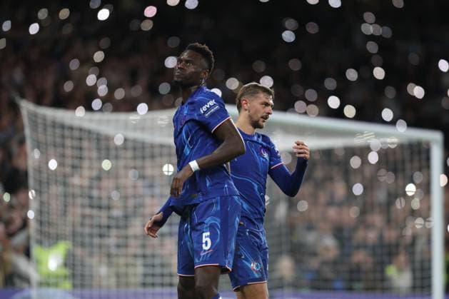Kiernan Dewsbury-Hall of Chelsea celebrating with his teammates after scoring against KAA Gent Chelsea v KAA Gent, Football, UEFA Conference League, Stamford Bridge Stadium, Fulham, London, UK - 03 10 24 Editorial use only  Copyright: xAnthonyxHanc Shutterstockx 14755933i