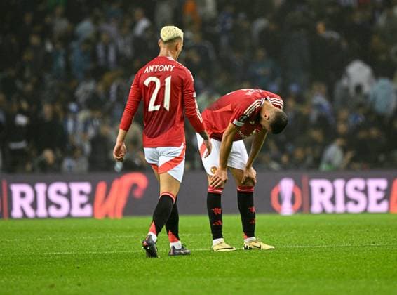 Noussair Mazraoui of Manchester United, ManU at the end of the match Porto v Manchester United, UEFA Europa League, Group Stage, Football, Estadio do Dragao, Porto, Portugal, 03 Oct 2024 EDITORIAL USE ONLY No use with unauthorised audio, video, data, fixture lists, club league logos or live services. Online in-match use limited to 120 images, no video emulation. No use in betting, games or single club league player publications. Copyright: xZedxJameson Shutterstockx 14750815gt