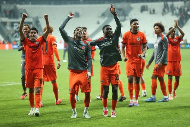 03 10 2024, Football UEFA Europa League, Besiktas JK Istanbul Eintracht Frankfurt, emonline, emspor, v l , Omar Marmoush Eintracht Frankfurt , Junior Dina Ebimbe Eintracht Frankfurt celebrate with the fans DFL DFB REGULATIONS PROHIBIT ANY USE OF PHOTOGRAPHS AS IMAGE SEQUENCES AND OR QUASI VIDEO xdcx Copyright: HMBxMedia