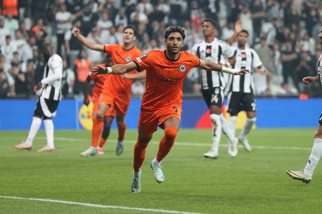 03 10 2024, Football UEFA Europa League, Besiktas JK Istanbul Eintracht Frankfurt, emonline, emspor, v l , Goal celebration, celebrate the goal by Omar Marmoush Eintracht Frankfurt , Goal celebration, celebrate the goal DFL DFB REGULATIONS PROHIBIT ANY USE OF PHOTOGRAPHS AS IMAGE SEQUENCES AND OR QUASI VIDEO xdcx Copyright: HMBxMedia