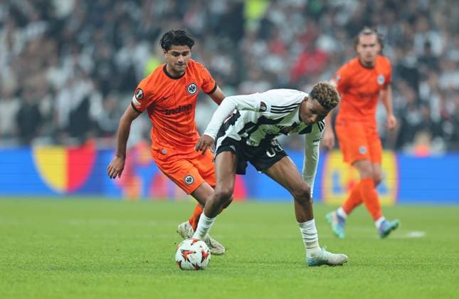 03 10 2024, Football UEFA Europa League, Besiktas JK Istanbul Eintracht Frankfurt, emonline, emspor, v l , Mahmoud Dahoud Eintracht Frankfurt , Gedson Fernandes Besiktas JK DFL DFB REGULATIONS PROHIBIT ANY USE OF PHOTOGRAPHS AS IMAGE SEQUENCES AND OR QUASI VIDEO xdcx Copyright: HMBxMedia