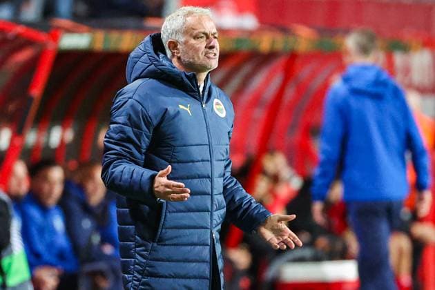 UEFA Europa League 24 25 FC Twente Enschede Fenerbahce Istanbul on 03 10 2024 at De Grolsch Veste in Enschede Coach Jose Mourinho gesticulates MH