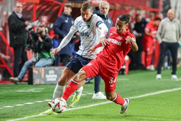UEFA Europa League 24 25 FC Twente Enschede Fenerbahce Istanbul on 03 10 2024 at De Grolsch Veste in Enschede Edin Dzeko Fenerbahce 9 vs Anass Salah Eddine Twente 34 MH
