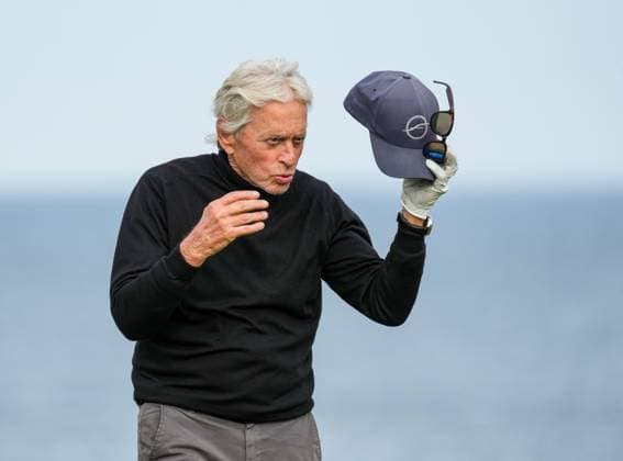 Michael Douglas on the 18th green. Alfred Dunhill Links Championship 2024, Day Two, Golf, Kingsbarns, Scotland, UK - 04 Oct 2024  Copyright: xStuartxWallace Shutterstockx 14751991ds