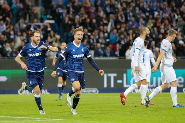 The 1 0 by Dzenis Burnic Karlsruher SC, 07 Budu Zivzivadze Karlsruher SC, 11 Karlsruher SC vs SV Darmstadt 98, Football, 2 Liga, Matchday 8, 2024 2025, 04 10 2024 , DFL REGULATES PROHIBIT ANY USE OF PHOTOGRAPHS AS IMAGE SEQUENCES AND OR QUASI VIDEO Karlsruher SC vs SV Darmstadt 98, Football, 2 Liga, Matchday 8, 2024 2025, 04 10 2024 Karlsruhe Copyright: xEibner-Pressefoto JanxPrihodax EP_JPA