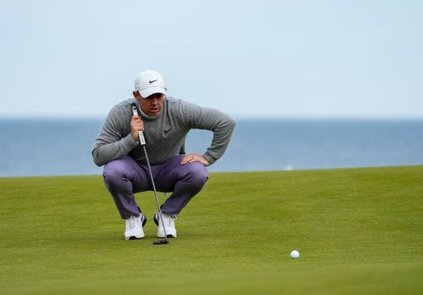 Rory McIlroy on the 18th green. Alfred Dunhill Links Championship 2024, Day Two, Golf, Kingsbarns, Scotland, UK - 04 Oct 2024  Copyright: xStuartxWallace Shutterstockx 14751991fa