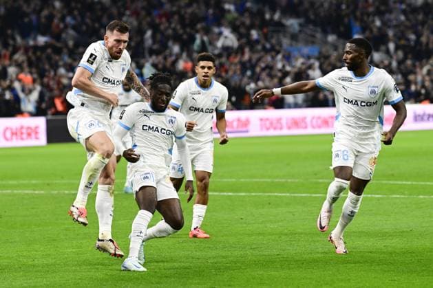 L Olympique de Marseille reçoit l Angers Sporting Club de l Ouest dans le cadre de sixième journée de Ligue 1 McDonald s à l Orange Vélodrome, le 04 octobre 2024. But Jonathan Rowe (OM) et joie FOOTBALL : Olympique de Marseille VS Angers SCO - Ligue 1 - 04 10 2024 WilliamCannarella Panoramic 
