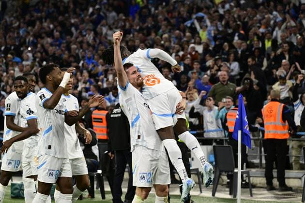L Olympique de Marseille reçoit l Angers Sporting Club de l Ouest dans le cadre de sixième journée de Ligue 1 McDonald s à l Orange Vélodrome, le 04 octobre 2024. But Jonathan Rowe (OM) et joie FOOTBALL : Olympique de Marseille VS Angers SCO - Ligue 1 - 04 10 2024 WilliamCannarella Panoramic 