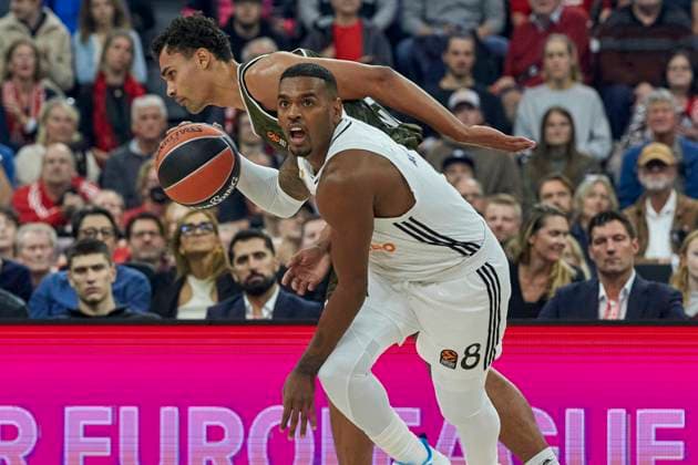 EuroLeague Basketball, FC Bayern Munich vs Real Madrid, Munich FC Bayern Basketball, Real Madrid, Real Madrid Basketball, 2024 10 03 in Munich SAP Garden RATHAN MAYES Xavier Real Madrid RMB08Forward , DA SILVA Oscar FC Bayern Basketball FCBB01F sportworld Munich SAP Garden Bayern Germany