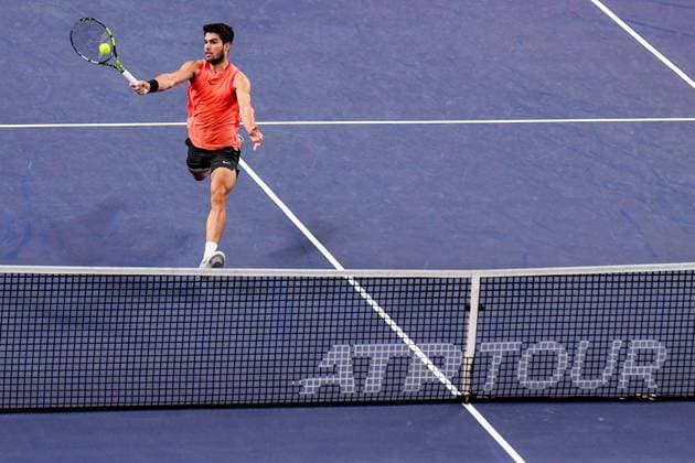 (241005) -- SHANGHAI, Oct. 5, 2024 -- Carlos Alcaraz hits a return during the men s singles round of 64 match between Carlos Alcaraz of Spain and Shang Juncheng of China at the ATP, Tennis Herren World Tour Shanghai Masters tennis tournament in Shanghai, east China, Oct. 5, 2024. ) (SP)CHINA-SHANGHAI-TENNIS-ATP TOUR-SHANGHAI MASTERS (CN) WangxXiang 