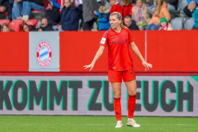 Linda Sembrant FC Bayern Muenchen, 02 , FC Bayern Muenchen vs 1 FC Koeln, Football, Google Pixel Frauen Bundesliga, 5 Spieltag, Saison 2024 25, 05 10 2024, DFB REGULATIONS PROHIBIT ANY USE OF PHOTOGRAPHS AS IMAGE SEQUENCES, FC Bayern Muenchen vs 1 FC Koeln, Football, Google Pixel Frauen Bundesliga, 5 Spieltag, Saison 2024 25, 05 10 2024 Muenchen Copyright: xEibner-Pressefoto JennixMaulx EP_JML