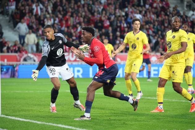 Jonathan DAVID (LOSC Lille) lors du match LOSC Lille vs Toulouse, Ligue 1, Decathlon Arena stade Pierre Mauroy, le 5 octobre 2024 FOOTBALL : LOSC Lille vs Toulouse - Ligue 1 - 05 10 2024 LaurentSanson Panoramic