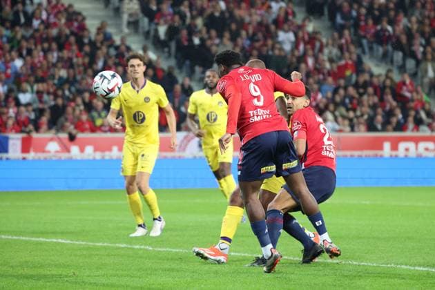 Jonathan DAVID (LOSC Lille) lors du match LOSC Lille vs Toulouse, Ligue 1, Decathlon Arena stade Pierre Mauroy, le 5 octobre 2024 FOOTBALL : LOSC Lille vs Toulouse - Ligue 1 - 05 10 2024 LaurentSanson Panoramic