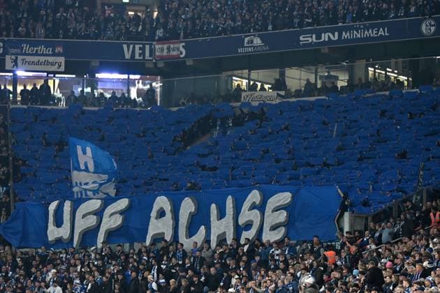 Fans Hertha BSC doing a choreography during the 2 Bundesliga match between FC Schalke 04 and Hertha BSC Berlin at Veltins Arena on October 05, 2024 in Gelsenkirchen, Germany Photo by Ralf Treese DeFodi Images Fans Hertha BSC doing a choreography during the 2 Bundesliga match between FC Schalke 04 and Hertha BSC at Veltins Arena on October 5, 2024 in Gelsenkirchen, Germany Photo by Ralf Treese DeFodi Images DFB DFL REGULATIONS PROHIBIT ANY USE OF PHOTOGRAPHS AS IMAGE SEQUENCES AND OR QUASI VIDEO Defodi 521 S04BSC20241005 014 Defodi-521 DFB DFL REGULATIONS PROHIBIT ANY USE OF PHOTOGRAPHS AS IMAGE SEQUENCES AND OR QUASI-VIDEO.