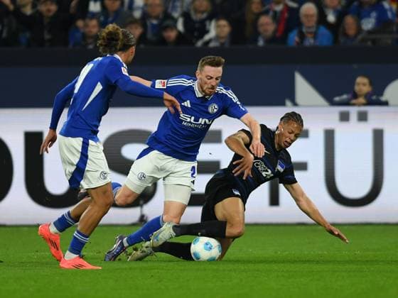 Tobias Mohr FC Schalke 04 and Derry Scherhant Hertha BSC Berlin battle for the ball during the 2 Bundesliga match between FC Schalke 04 and Hertha BSC Berlin at Veltins Arena on October 05, 2024 in Gelsenkirchen, Germany, Germany Photo by Ralf Treese DeFodi Images Tobias Mohr FC Schalke 04 and Derry Scherhant Hertha BSC Berlin battle for the ball during the 2 Bundesliga match between FC Schalke 04 and Hertha BSC at Veltins Arena on October 5, 2024 in Gelsenkirchen, Germany Photo by Ralf Treese DeFodi Images DFB DFL REGULATIONS PROHIBIT ANY USE OF PHOTOGRAPHS AS IMAGE SEQUENCES AND OR QUASI VIDEO Defodi 521 S04BSC20241005 024 Defodi-521 DFB DFL REGULATIONS PROHIBIT ANY USE OF PHOTOGRAPHS AS IMAGE SEQUENCES AND OR QUASI-VIDEO.