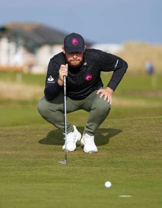 Tyrrell Hatton on the 17th green. Alfred Dunhill Links Championship 2024, Day Three, Golf, Old Course, St Andrews, Scotland, UK - 05 Oct 2024  Copyright: xStuartxWallace Shutterstockx 14758259c