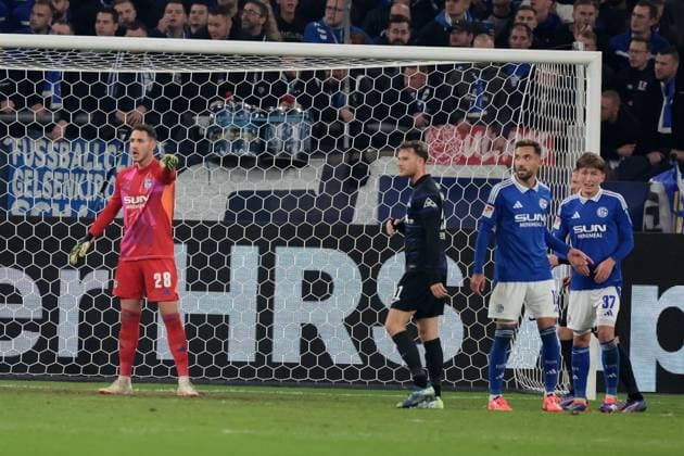 Justin Heekeren FC Schalke 04 at the match of the 2 BL season 2024 25 FC Schalke 04 Hertha BSC Copyright Thomas Pakusch