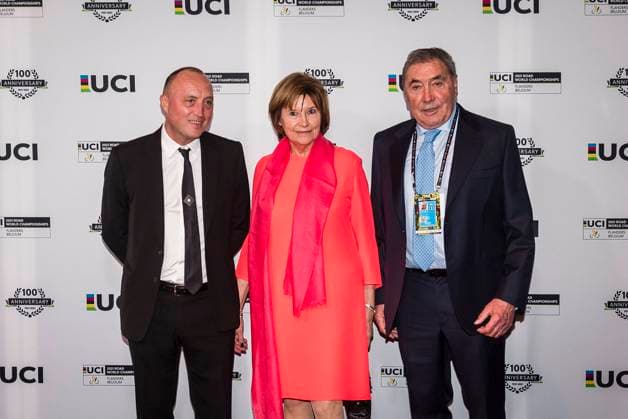 Gala 100th Anniversary UCI Road World Championships LEUVEN, BELGIUM - SEPTEMBER 25 : MERCKX Eddy (BEL) cycling legend of Belgium, Claudine Acou, Wouter Vandenhaute pictured at the Red Carpet Gala for the 100th anniversary of the UCI Road World Championships.. on September 25, 2021 in Leuven, Belgium, 25 09 2021 Leuven Belgium  Copyright: xGvgx 10944495-001