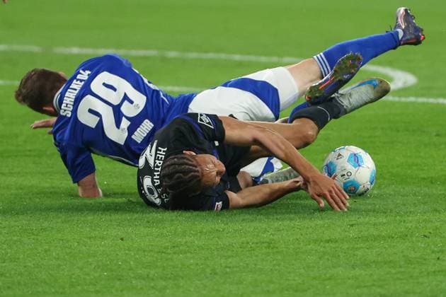 2 Bundesliga FC Schalke 04 Hertha BSC Berlin on 05 10 2024 at the Veltins Arena in Schalke Tobias Mohr Schalke 29 vs Derry Scherhant Hertha 39 MH